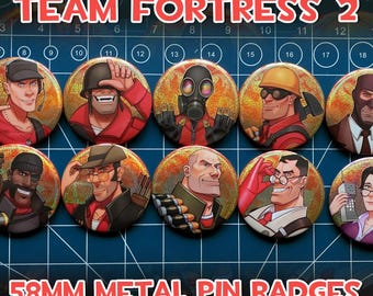 Team Fortress 2 -  58mm Holographic Gold Glitter Pin Badges / Buttons