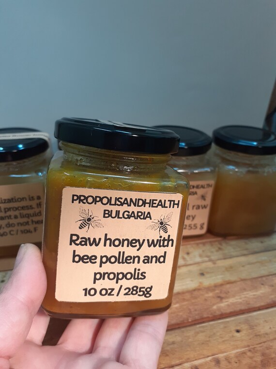Raw Honey with Bee Pollen and Propolis 10 oz./ 285 g, Natural Strong Immune Booster, Ready to Use Energy Mix Super-food