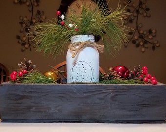 Caja central rústica gris de 16 pulgadas, decoración de mesa de primavera, almacenamiento de cajas de bodas, pieza central de caja rústica, madera recuperada, caja de 3 frascos, para regalo