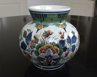 De Porceleyne Fles Delft medium sized handpainted polychrome flower vase