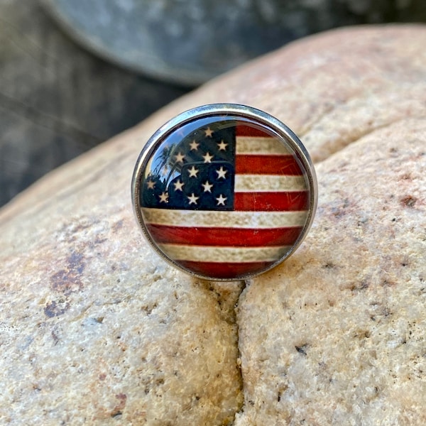 American Flag Pin, USA Pin, American Pin, American Brooch, USA Brooch