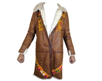 Banjara lange leren jas Bontjas kutchi Meerkleurig geborduurd, antieke banjara etnische handgemaakte jas Vintage handborduurwerk