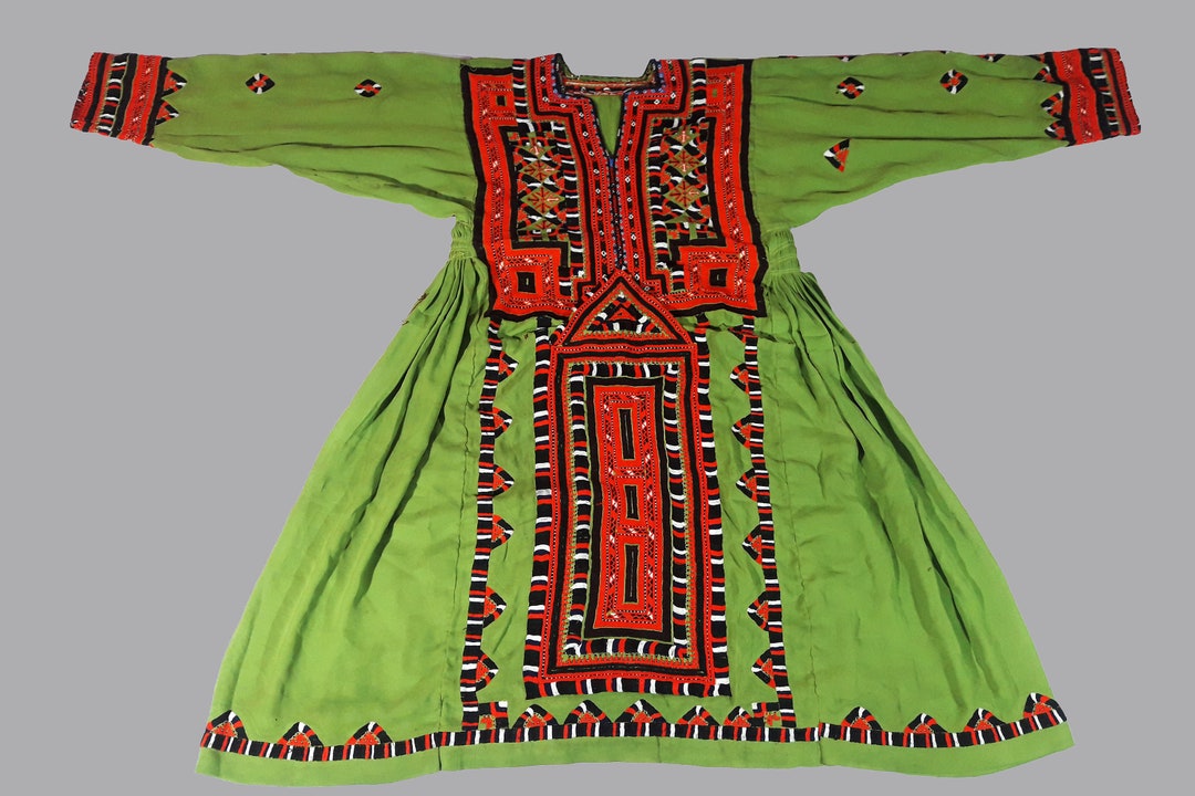 Handmade Balochi Dress,baluchi Gypsy Banjara Tribal Hand Embroidered  Antique Dress, Afgani Embroidery Traditional Bohemian Ethnic Dress - Etsy