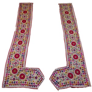 2er-Set Vintage Kutch Tribal Indianer Tapisserie 63 cm x 22 cm, ethnischer Banjara Wandbehang, rustikales Dekor Tapisserie Wandbehang, Vintage Embroide