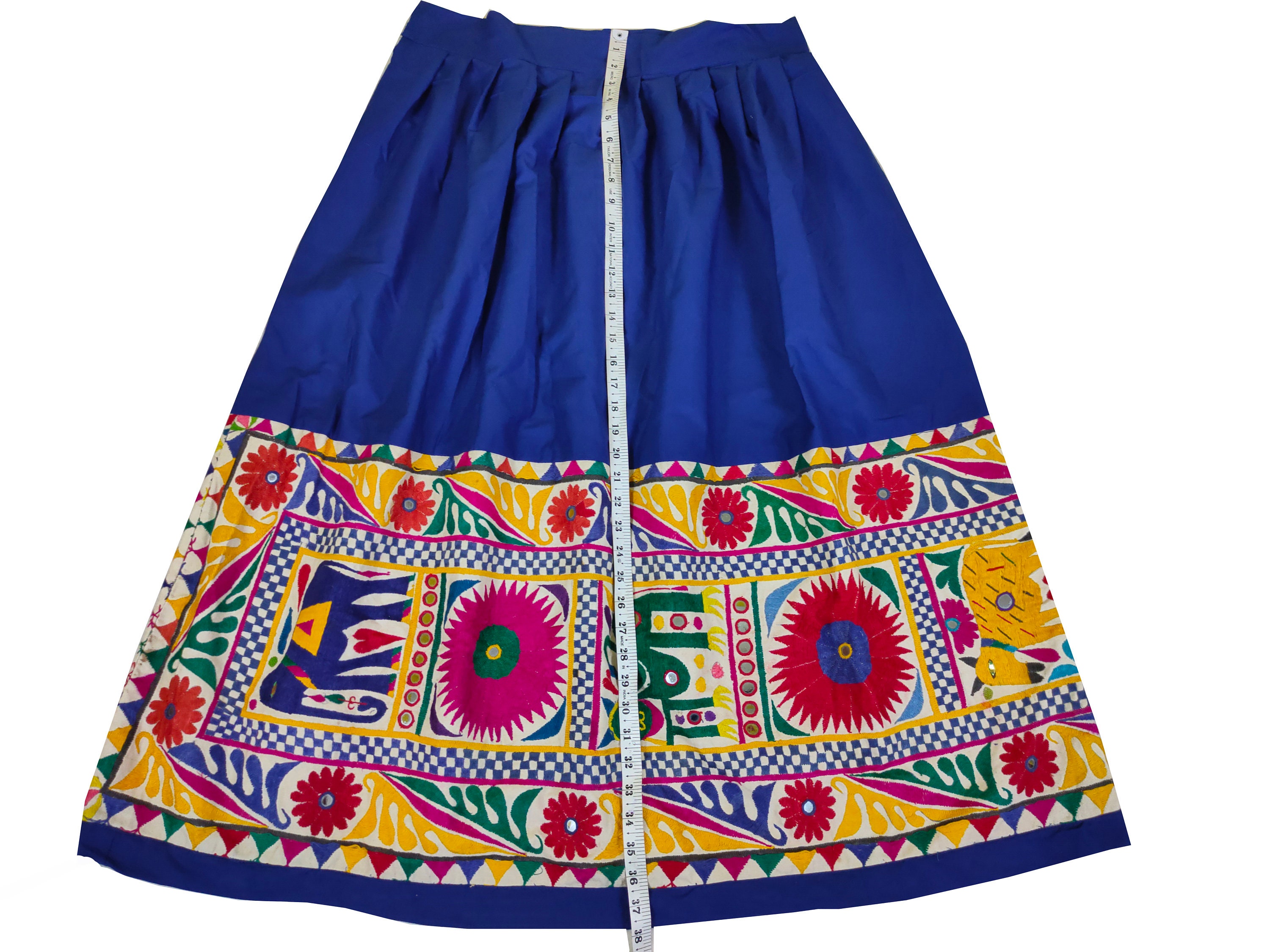 A skirt that is 35 7/8 sale