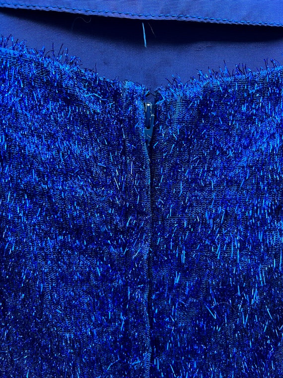 Vintage 1960s Blue Tinsel Holiday Shift Dress - image 3