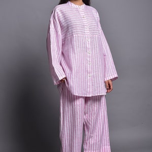 Linnen pyjamaset, linnen shirt en linnen broek, tweedelig set, linnen nachtkledingset dames, linnen loungewear, losse broek, wijde broek