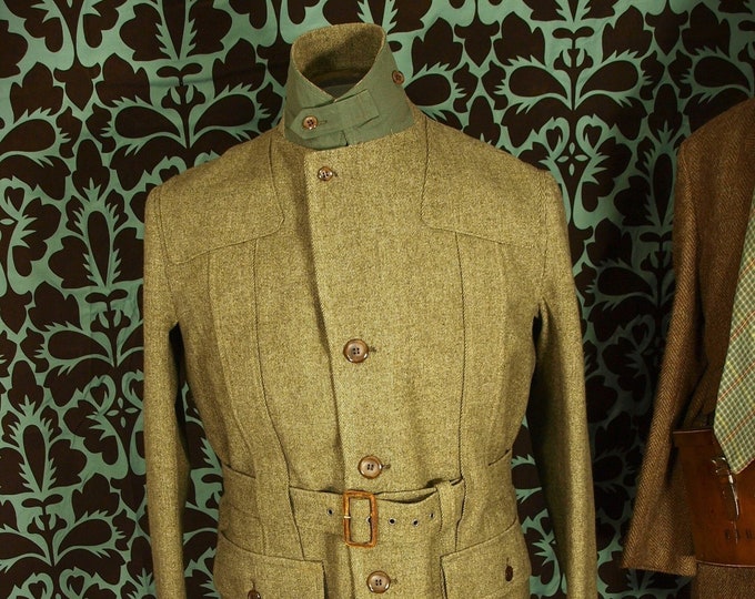 Superb Mens Vintage Best Quality Tweed Full Norfolk Shooting Jacket in a size 42 to 44  inch Large Drop Liner Gusset Sleeves Leather Belt