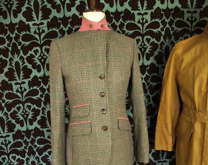 Lovely Ladies Country Tweed Jacket in a Size 8 32 inch Chest Small RRP 325