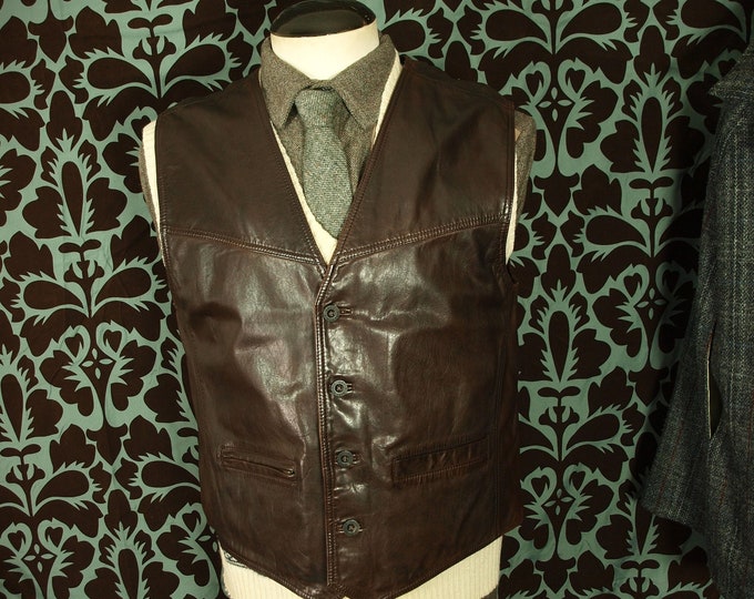 Mens Orvis Leather Waistcoat with Plaid Cotton Lining 42 to 44 inch Chest Large RRP 339  Benton Flannel Leather Cotton with Zip Pocket