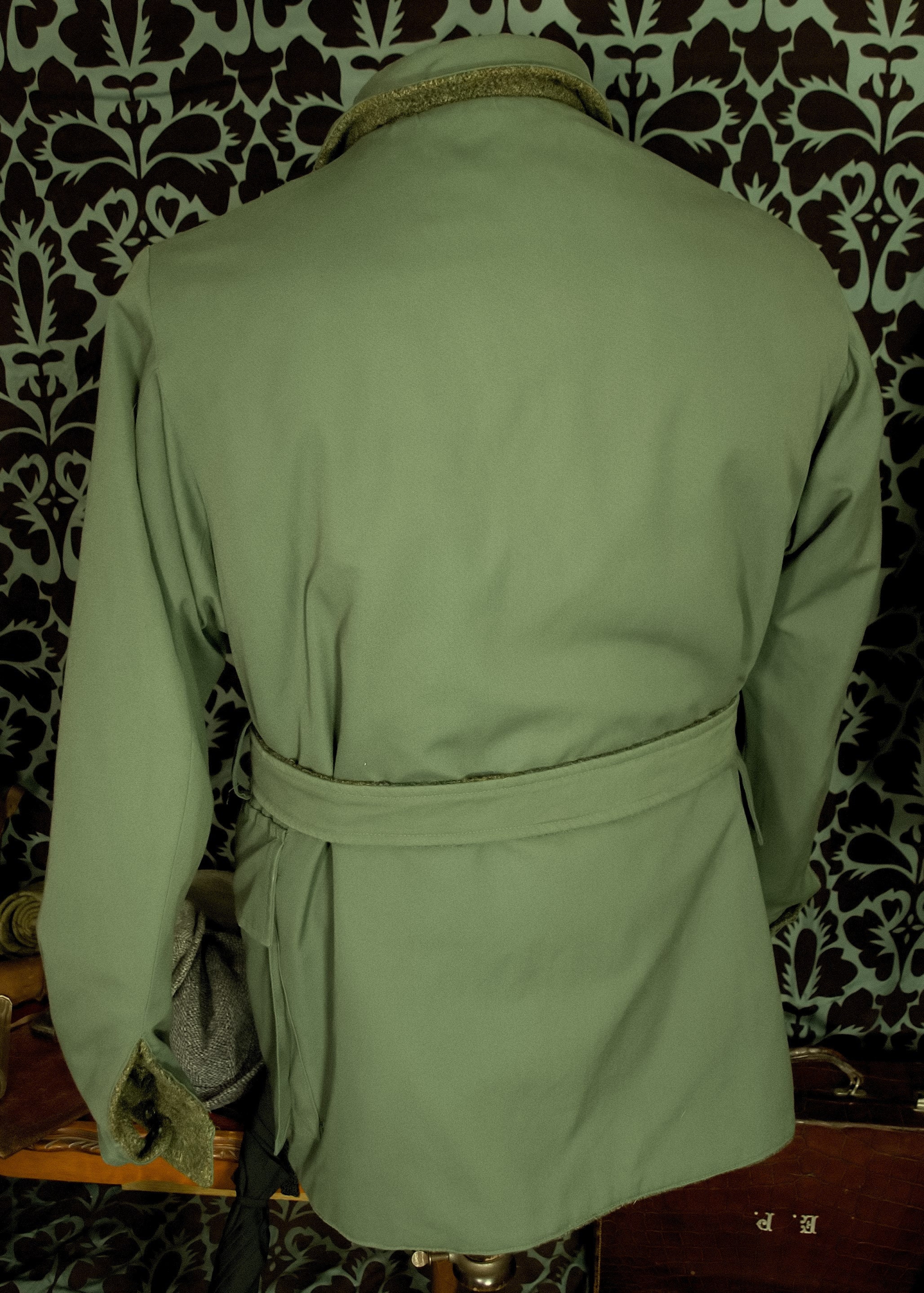 Superb Rare Early Vintage Circa 1950s Reversable Coat in a size 46 inch