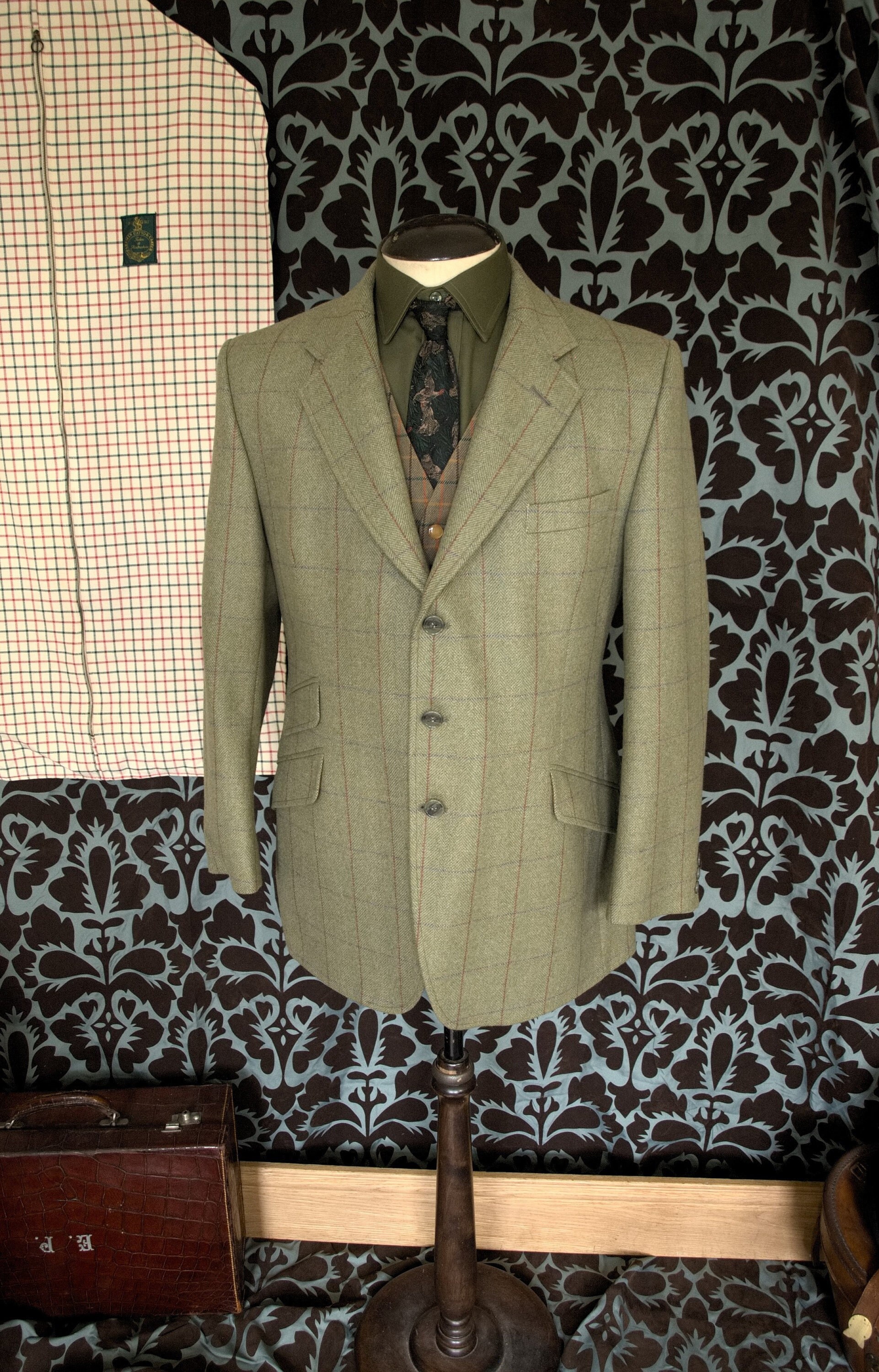 Superb Tweed Mens Bladen Essex Hacking Jacket in a size 40 inch Medium ...