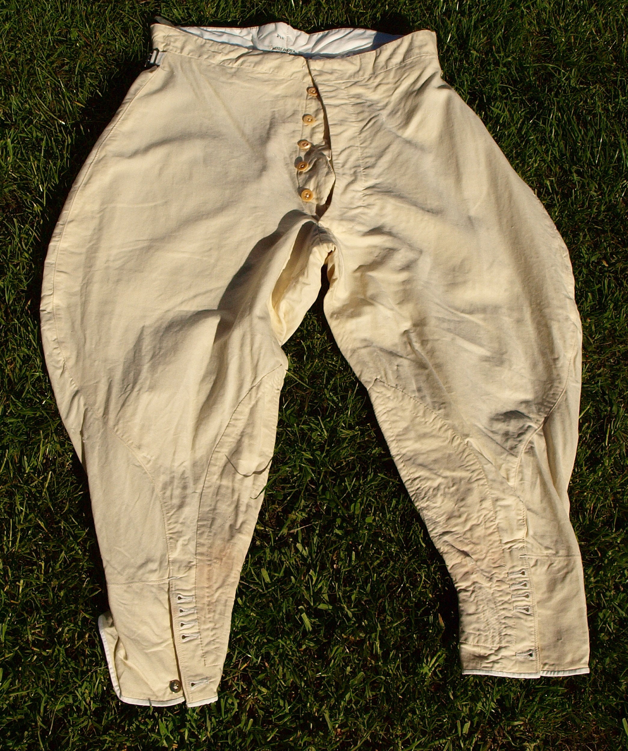 Mens Vintage Bespoke dated 1935 Silk 