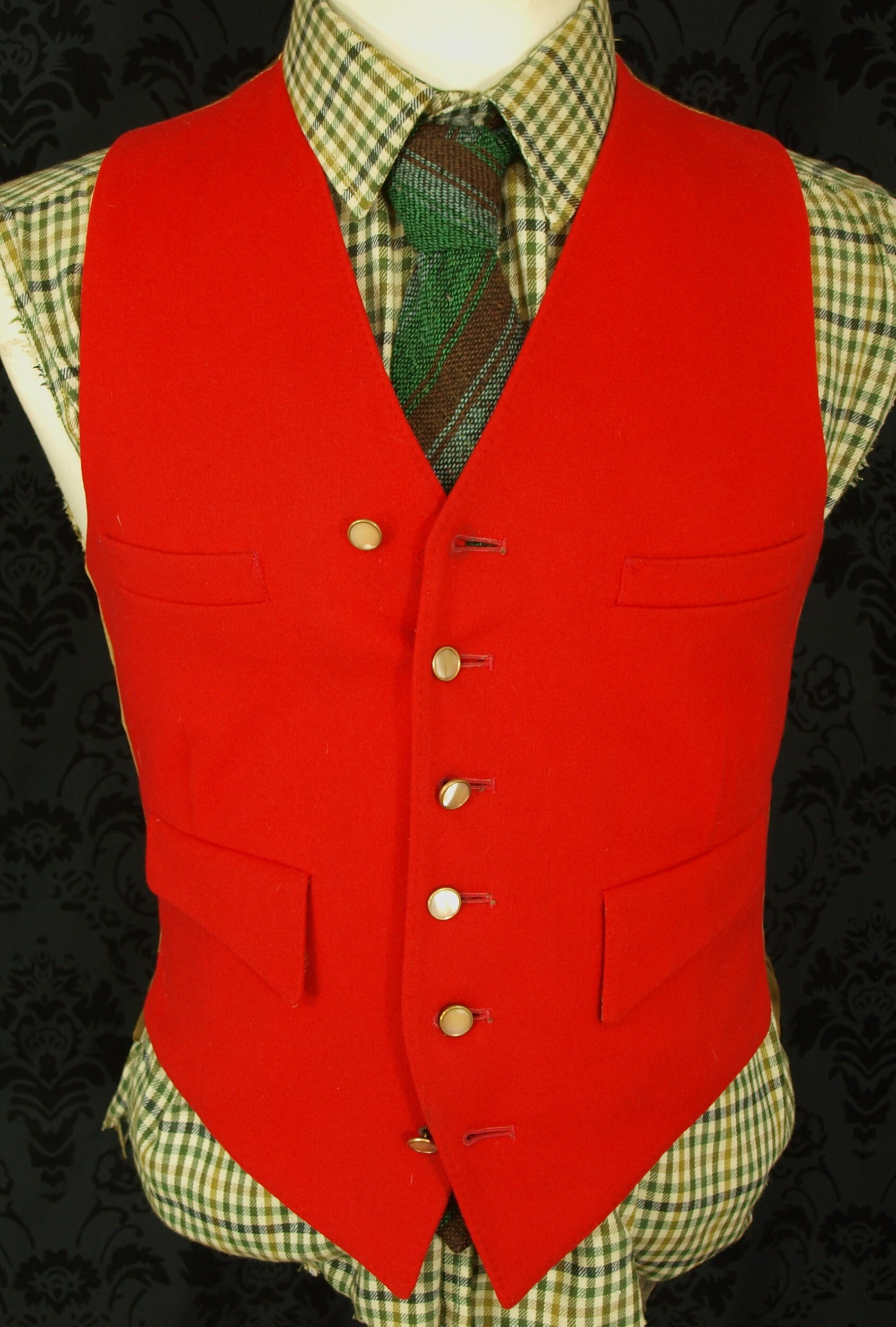 Mens Vintage Saxon Hawk Red Moleskin Hunt Waistcoat Brass Pearl Buttons 38 Small