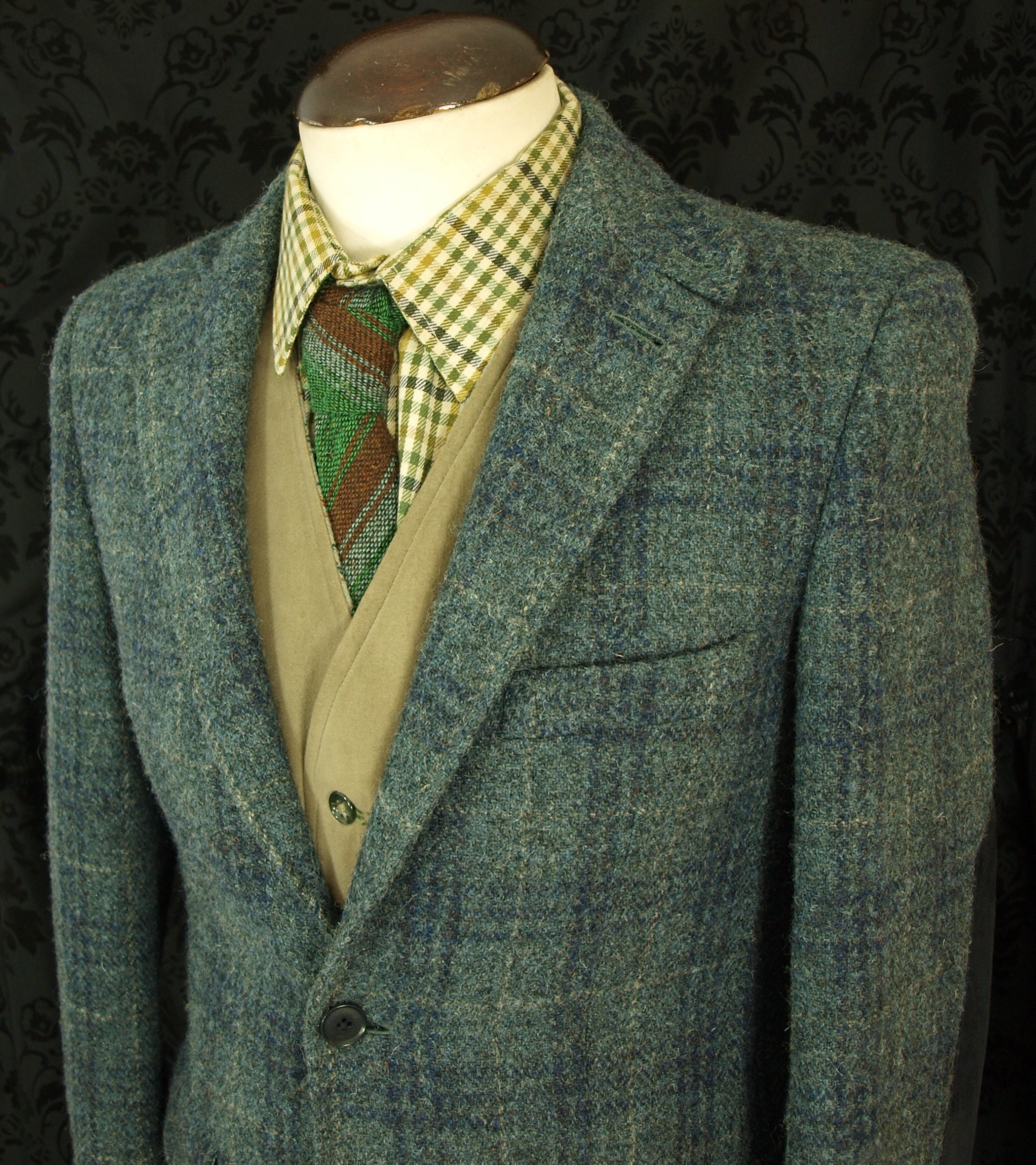 Superb Mens John Lewis Harris Tweed Jacket Blazer in a Size 38 Small or