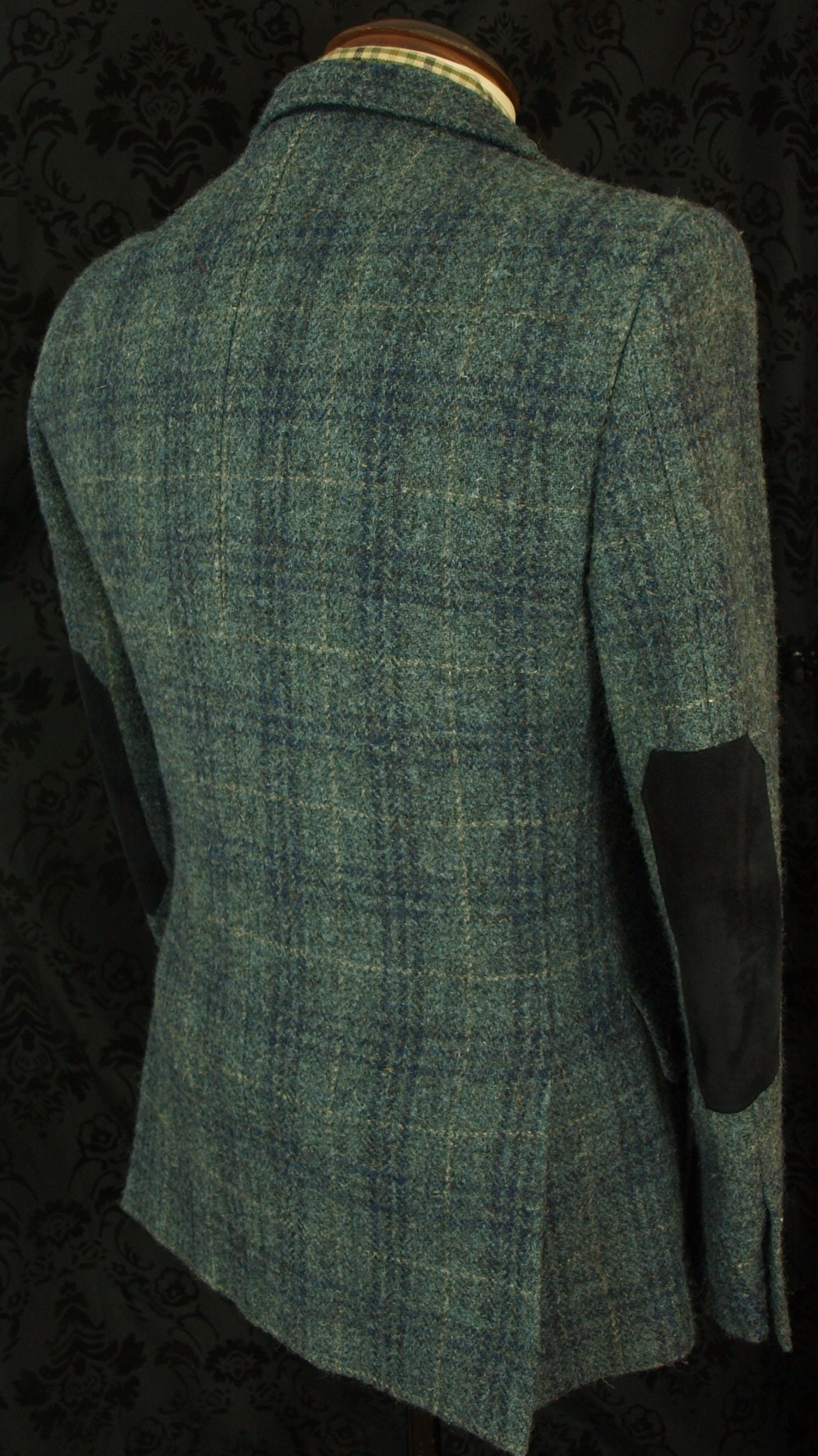 Superb Mens John Lewis Harris Tweed Jacket Blazer in a Size 38 Small or
