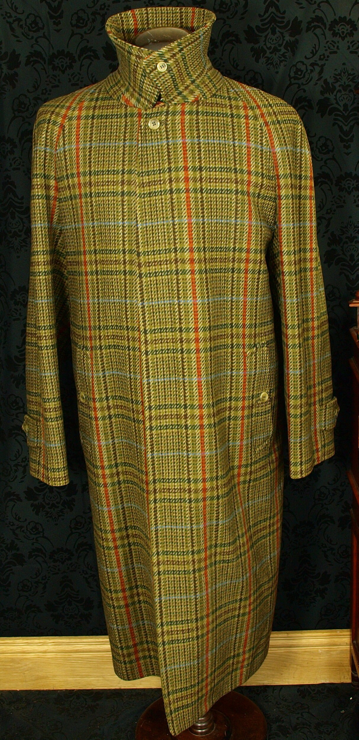 sold........Superb Rare Mens Vintage Burberry Tweed Coat Overcoat Size ...