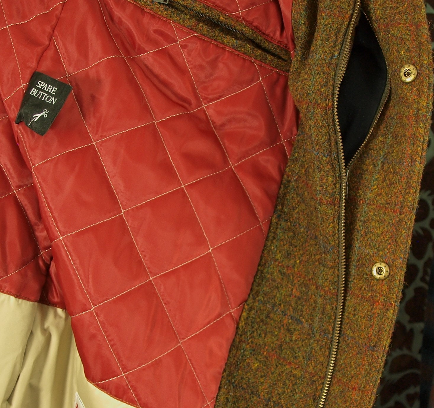 Sold.... featured Brook Taverner Harris Tweed Expensive Country Coat in a size 42 inch Large