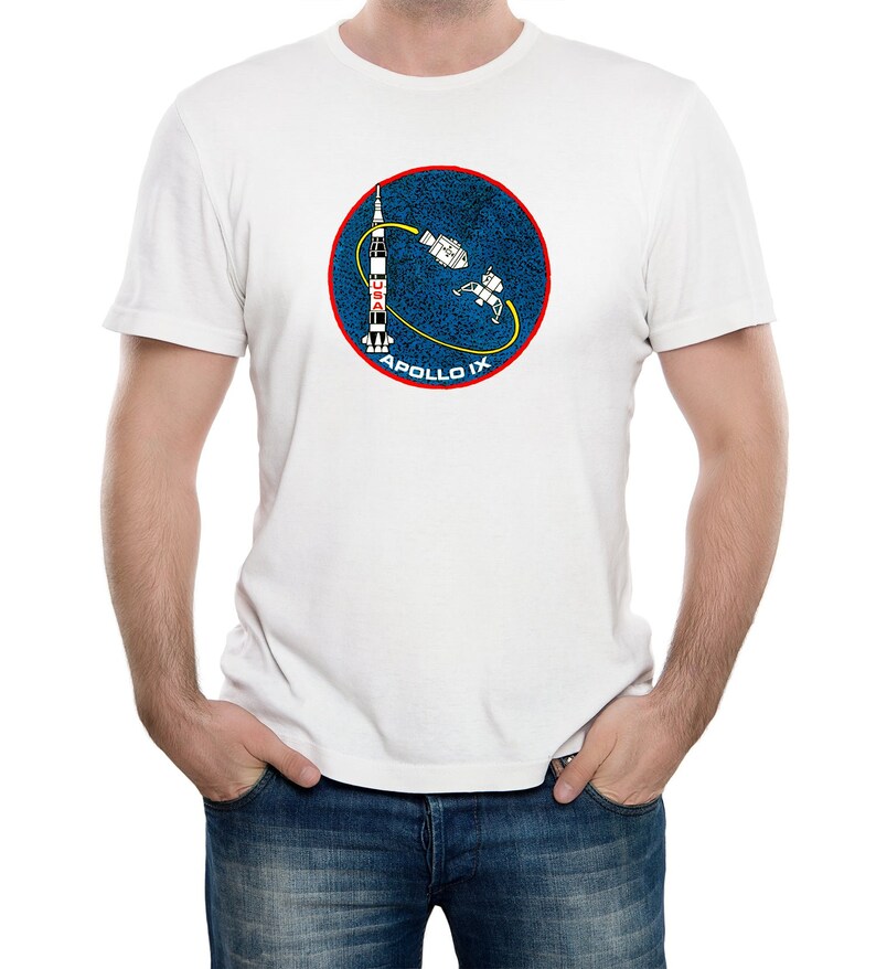 Mens NASA Apollo 9 Mission Crew Badge Logo T-shirt - Etsy