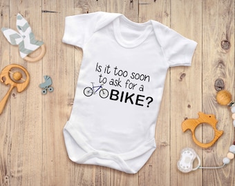 Reality glitch is het te vroeg om te vragen voor een fiets korte mouw babygrow