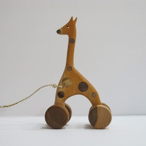 Wooden Pull Toy | Pull and Push Toy | Eco Friendly Wooden Toys | Wooden Giraffe | Jungle Animal Theme Nursery | Baby Nursery Decor