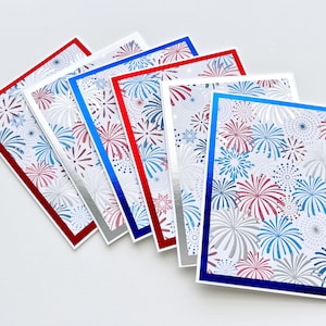 Cartes de voeux joyeux 4 juillet avec feux d'artifice