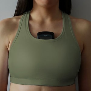 Reggiseno sportivo verde oliva con tasca interna per diabete e viaggi