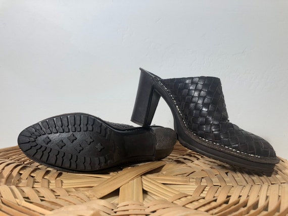 donald j pliner mules