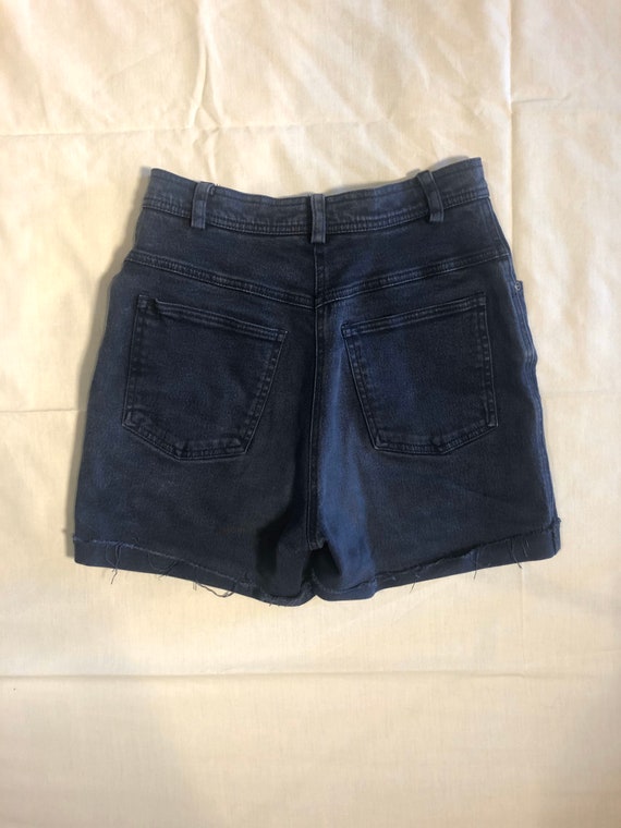 90’s High-waisted Shorts - image 2