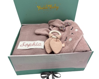 Baby girl in exclusive box with blanket with name and cute bunny bath towel