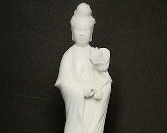 Chinese Guanyin Blanc De Chine Porcelain Figure Circa 1930's