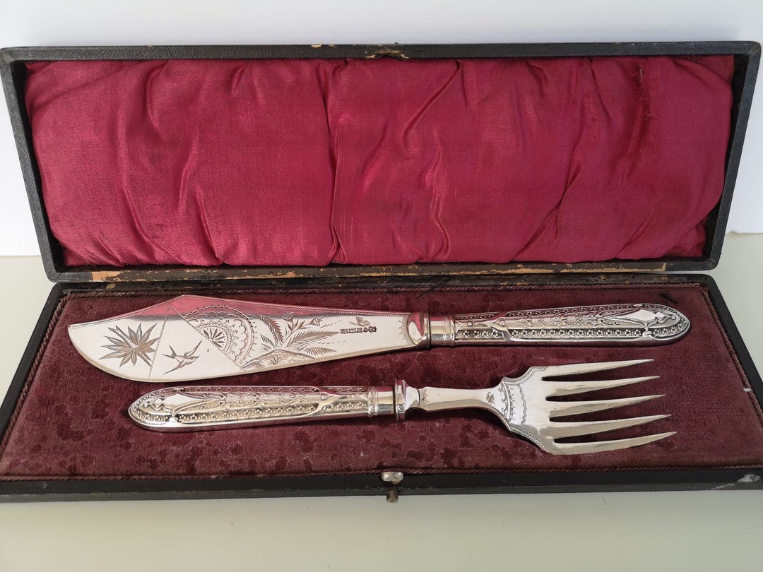 Victorian Large Silver Plate Fish Servers With Ornate Engraved