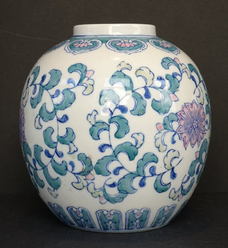 A Famille Verte Chinese Scrolling Lotuses Porcelain Jar Early 20th Century