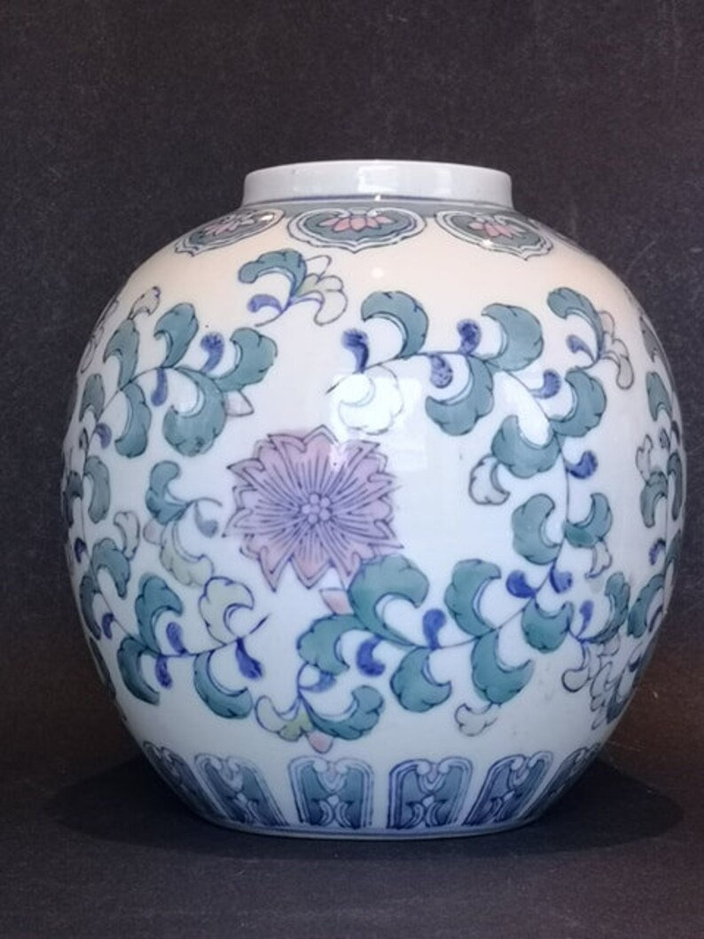 A Famille Verte Chinese Scrolling Lotuses Porcelain Jar Early 20th Century