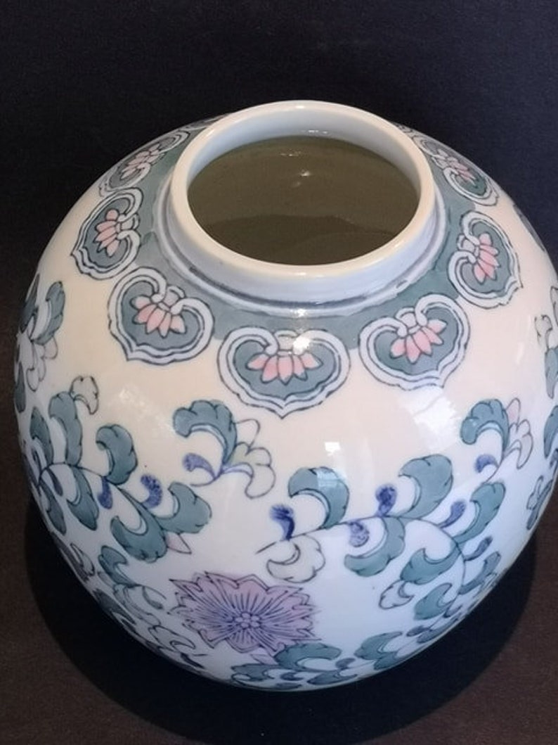 A Famille Verte Chinese Scrolling Lotuses Porcelain Jar Early 20th Century