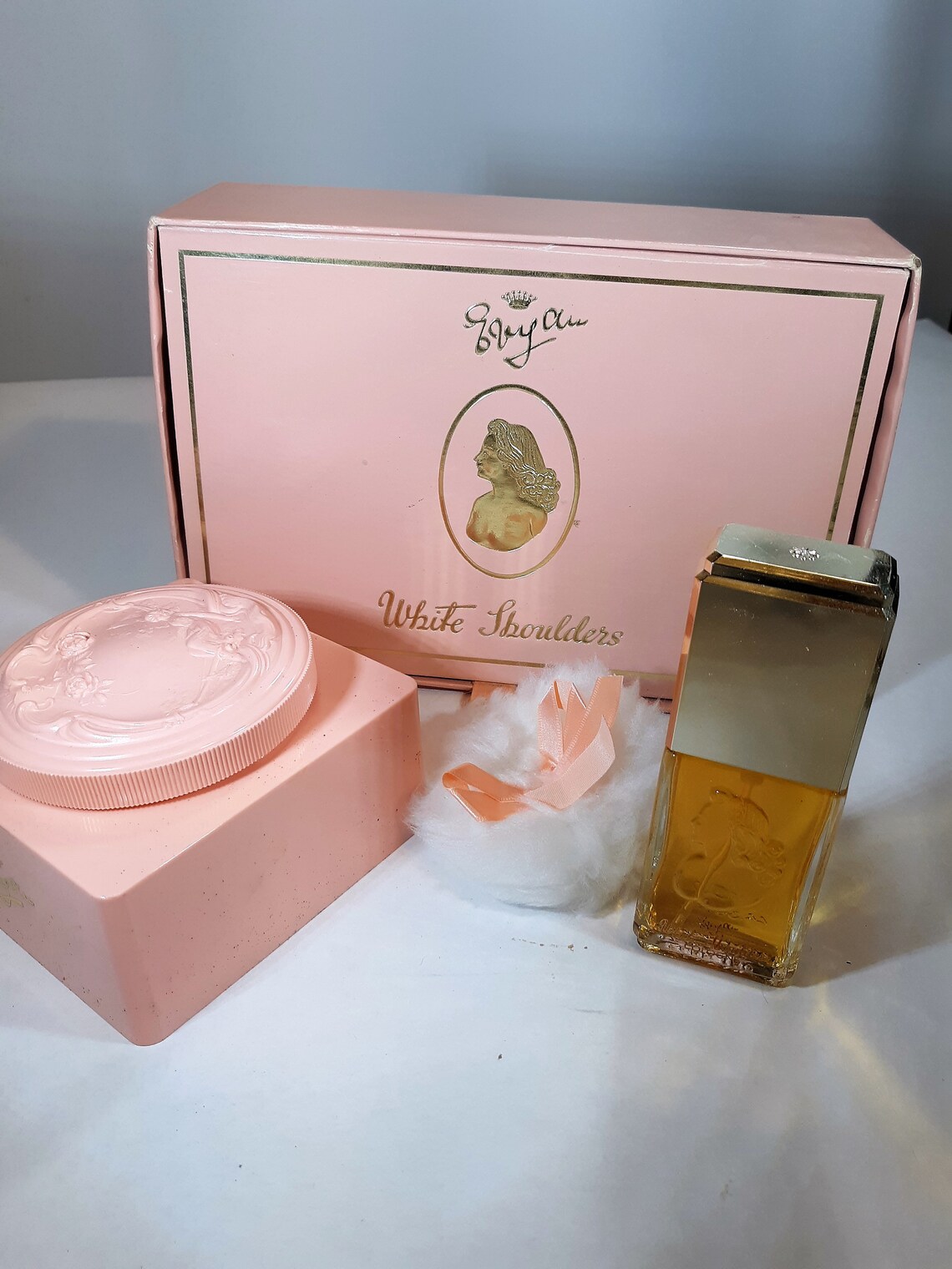 WHITE SHOULDERS 300 SetCologne Powder Puff Etsy