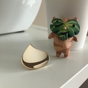 Golden Poop Pin (Korok Seed Inspired)