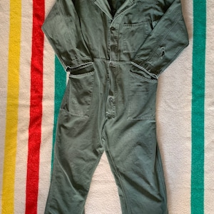 Vintage Vietnam era OG 107 Cotton Sateen Coveralls Airborne patches