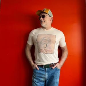 Vintage 80s Arlo Guthrie t shirt made in USA single stitch Hanes Fifty-Fifty Large