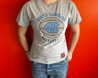 Vintage Nike Team Sports Basketball t shirt made in USA North Carolina