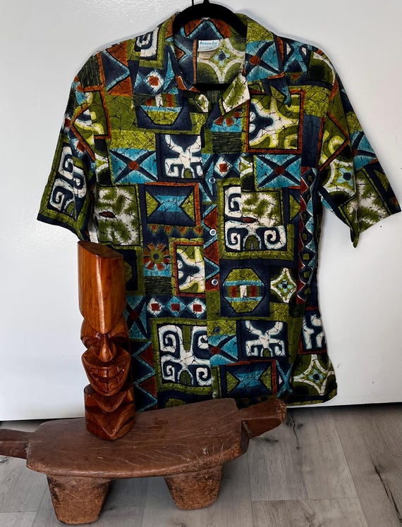 Vintage 70s Jantzen Kona Kai Hawaiian shirt made in USA Medium