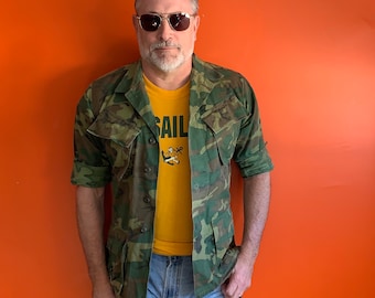 Vintage ERDL Camo Slant Pocket Jungle Jacket Fatigue Vietnam era