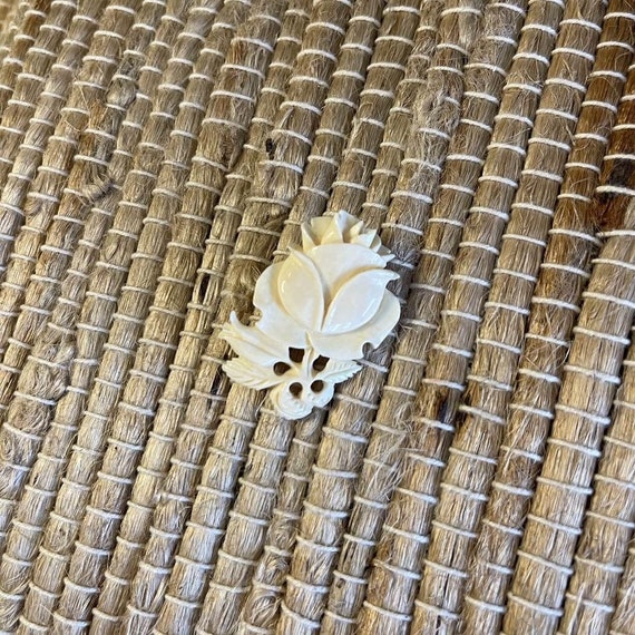 Vintage Brooch Carved Bovine Bone White Flower Pi… - image 1