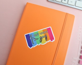 Zabawna naklejka winylowa z motywem gejowskiej dumy: butelka wody, laptop, zderzak
