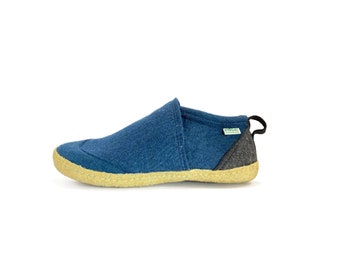 Women's Tengries Walkabouts: Wool Felt House Shoes with Rubber Soles