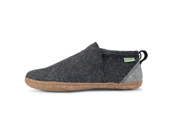 Men's Tengries: Wool Felt Slippers with Leather Sole