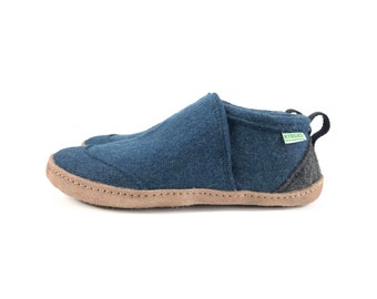 Men's Wool Felt Slippers with Leather Soles - Heathered Navy Tengries