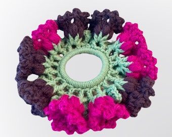 Hair tie crocheted flowers pink violet hair accessory flowers hairstyle gift girlfriend hair tie summer wedding guest hair accessory trendy