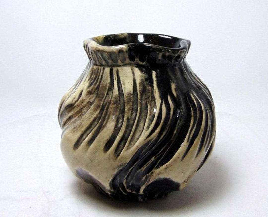 Wheel Thrown Pottery Pencil Holder or Small Flower Vase - Carved ...