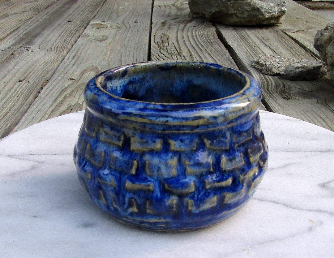 Wheel Thrown and Carved Pottery Planter or Bowl - Etsy